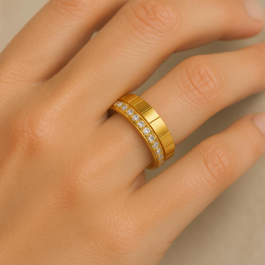 Capella - Gold Ring